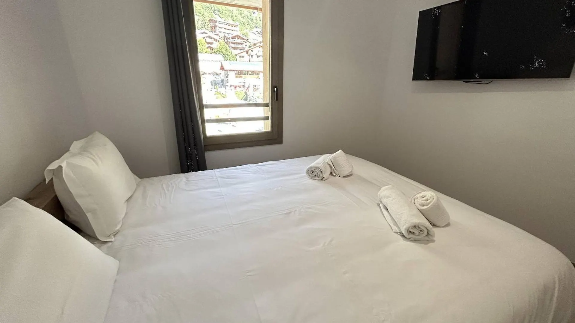 Appartement Cosy 2 Chambres + Coin Montagne, Balcon Ensoleille, Parking, Wifi - Fr-1-638-9 La Plagne Apartment